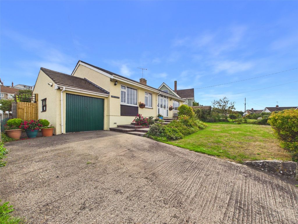 Property photo 1 of 38 Picture No. 07