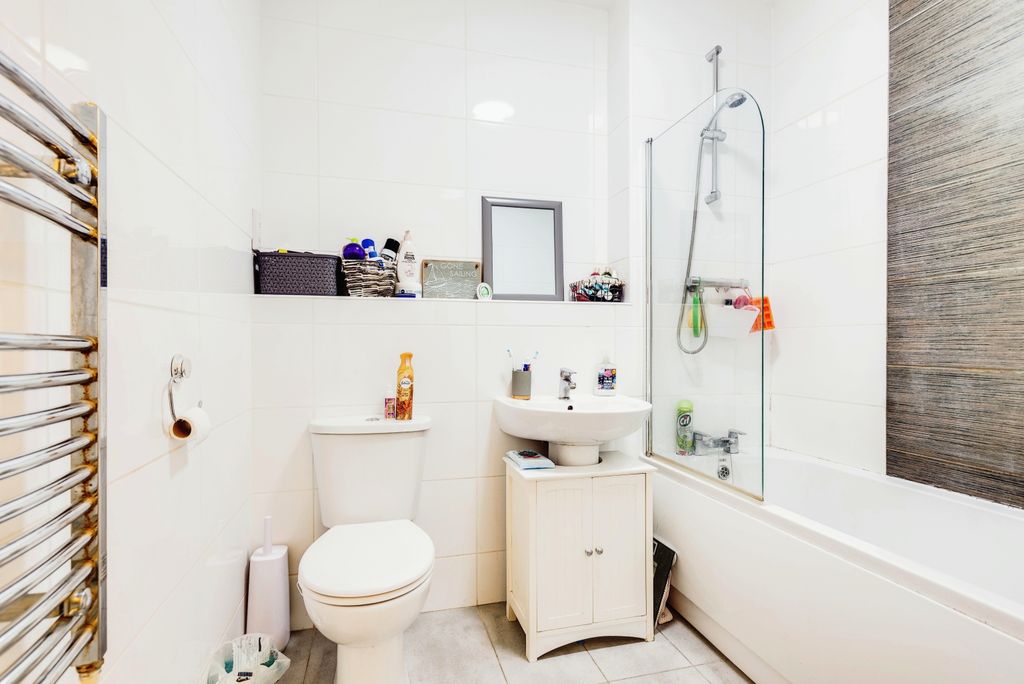 Property photo 3 of 10 Photography