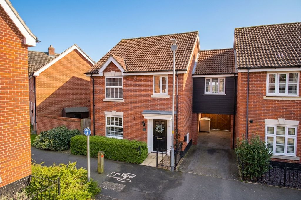 Property photo 1 of 26