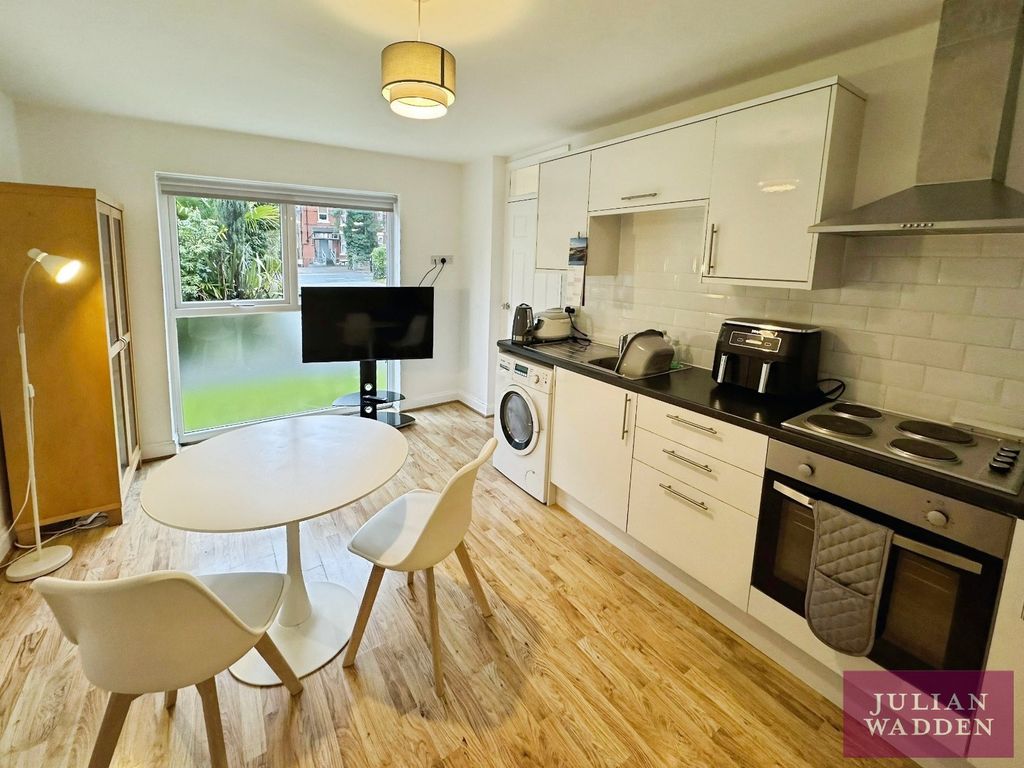 Property photo 2 of 10 Picture 2