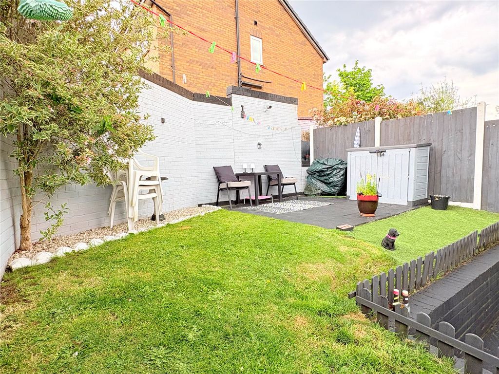 Property photo 2 of 22 Picture No. 39