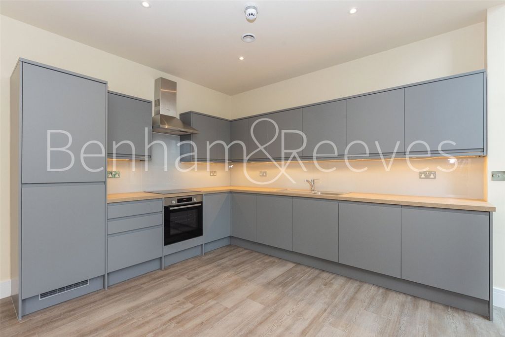 Property photo 2 of 13 Picture No. 06