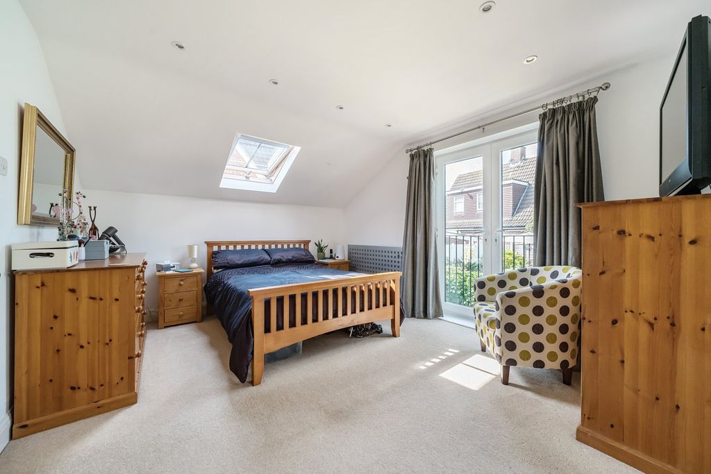 Property photo 3 of 26 Bedroom One