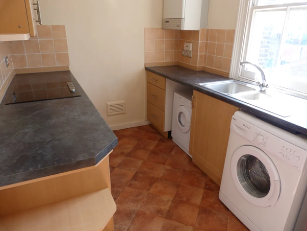 Property photo 3 of 5