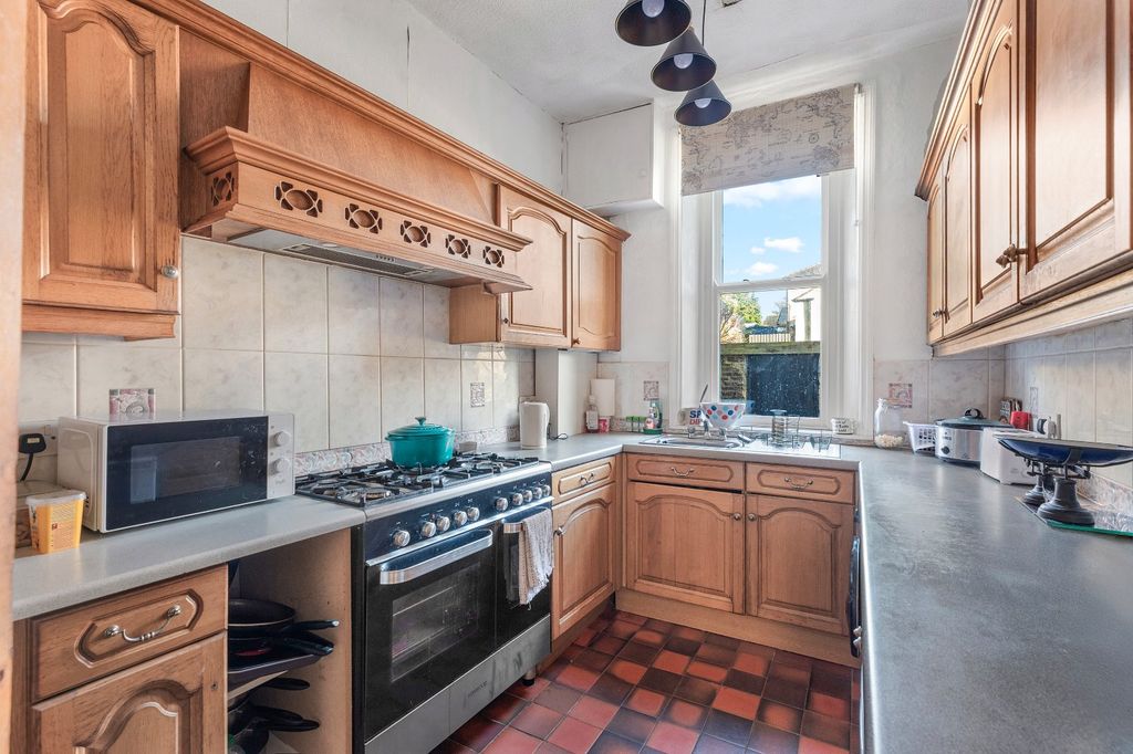 Property photo 2 of 25 Picture No. 05