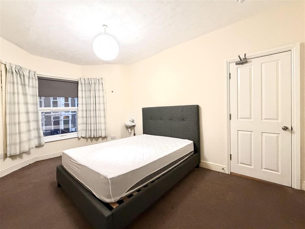 Property photo 1 of 9 Img_0947.Jpeg