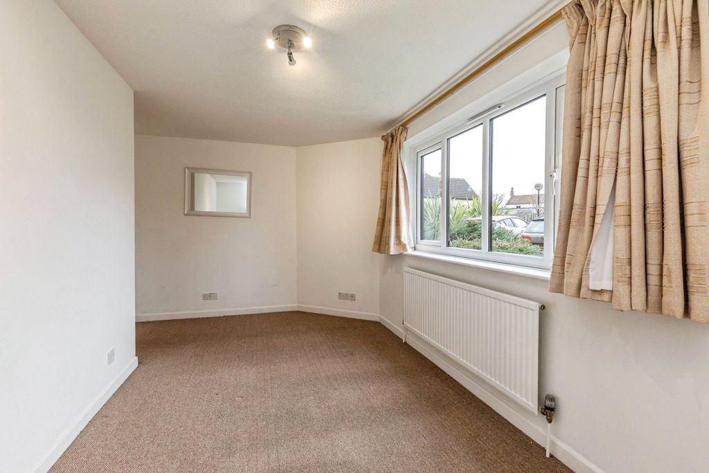 Property photo 2 of 9 Pbox-Img.Jpg