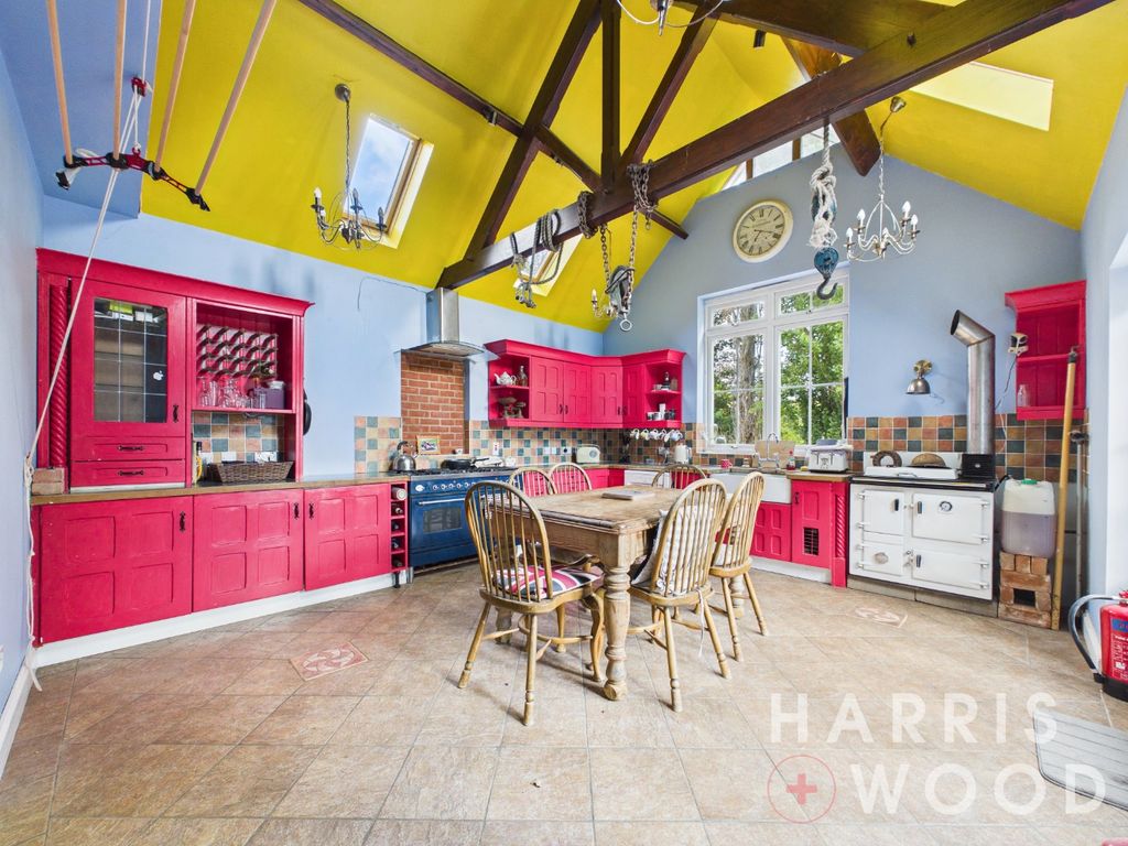 Property photo 3 of 41 5426525