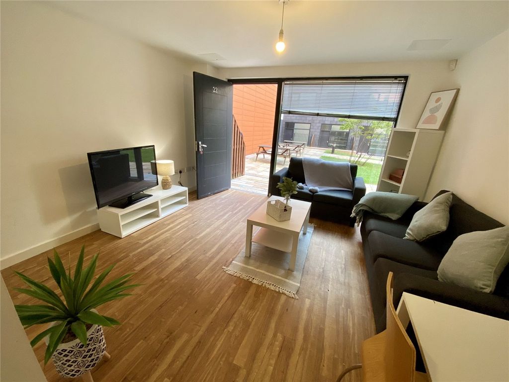 Property photo 1 of 7 Picture No. 05