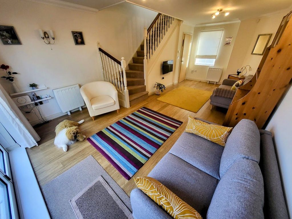 Property photo 2 of 23