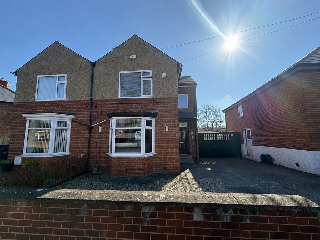 Property photo 1 of 15 323d8E3A-E548-4245-982A-Ea63c04ba554.Jpg
