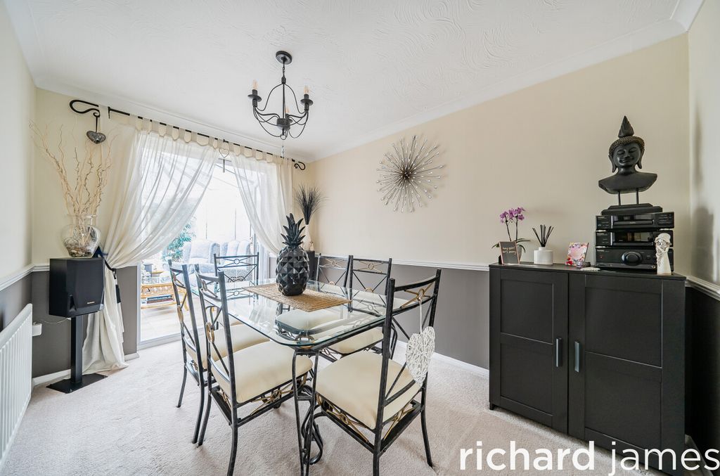 Property photo 3 of 14 9E164Dbe9Eeb4Dd78dc733E0F2209F71