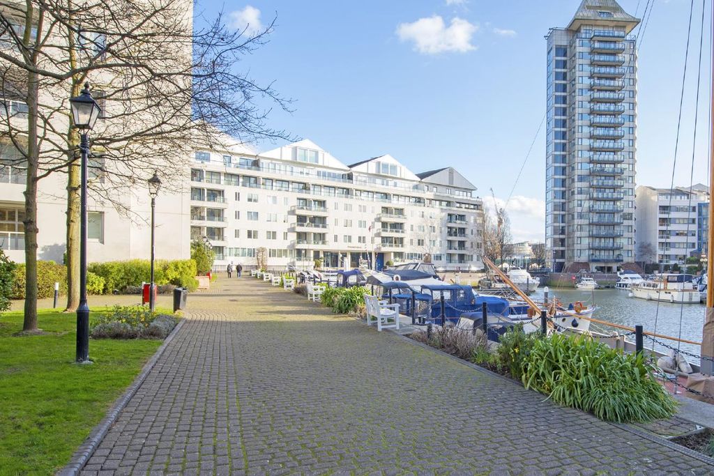 Property photo 2 of 15 Picture 2