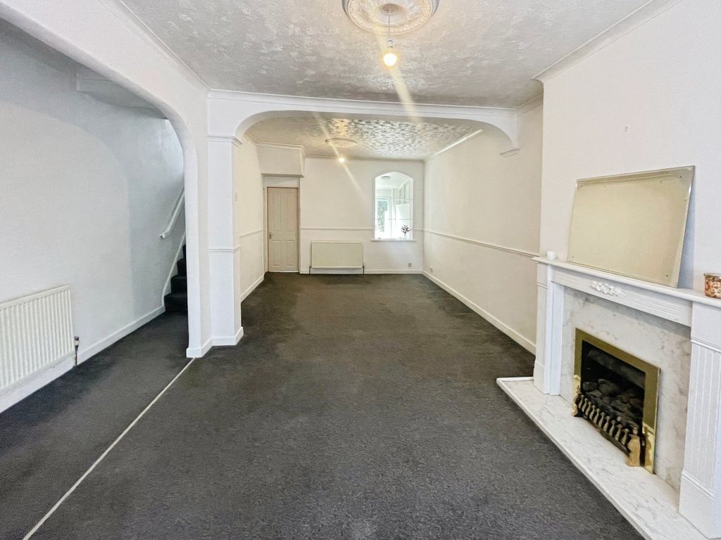 Property photo 2 of 10 Picture No. 07