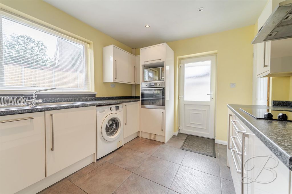 Property photo 3 of 24 Ccltd-4.Jpg