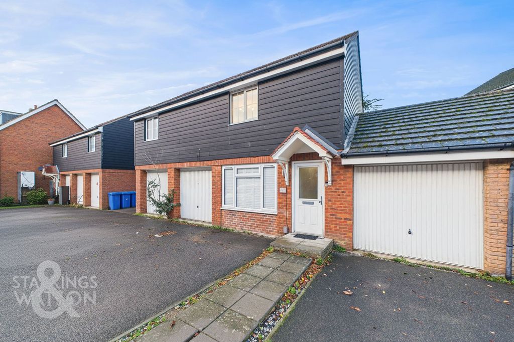 Property photo 1 of 26