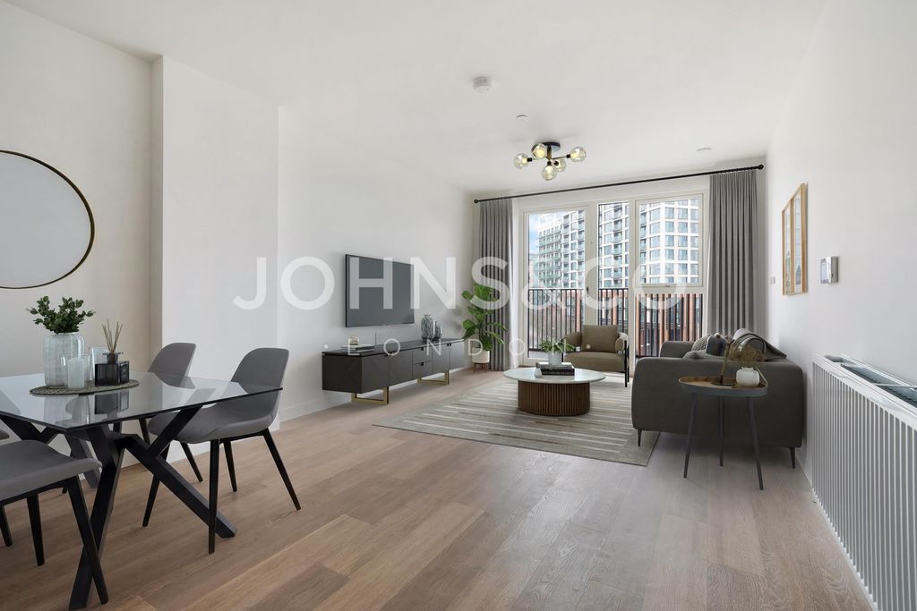 Property photo 1 of 2