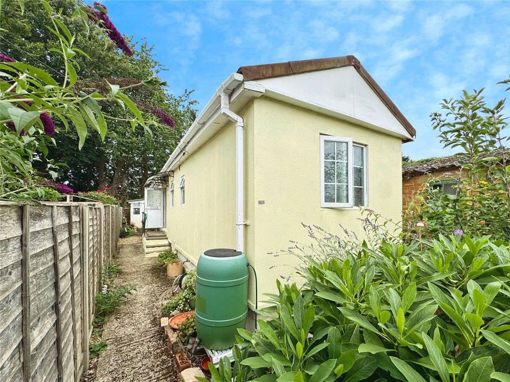 Property photo 1 of 11 Picture No. 01
