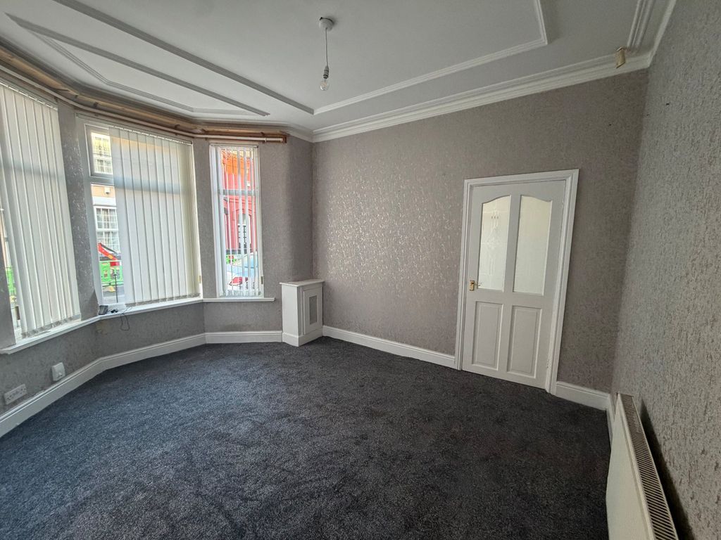 Property photo 3 of 21 Picture No. 42