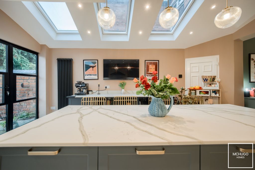 Property photo 2 of 19 Xt5A1646-Hdr(3)