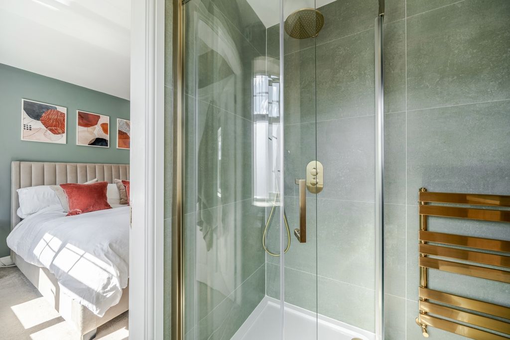 Additional image 17 of 4 bed town house for saleSt. Martins Field, Otley LS21