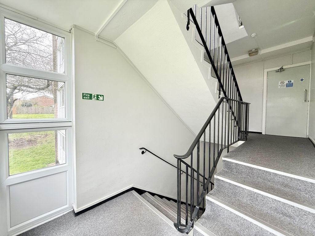 Property photo 2 of 8 Img_8987