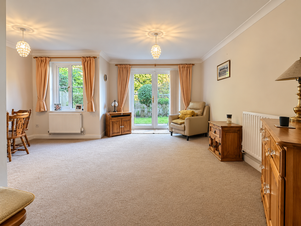 Property photo 3 of 17