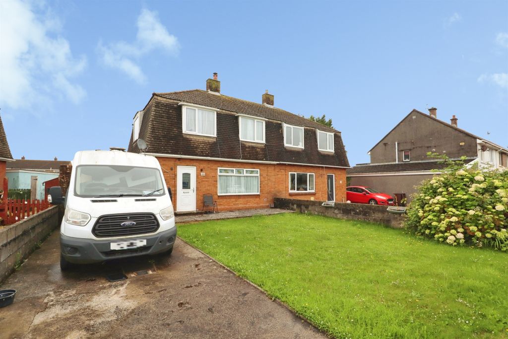 Property photo 2 of 18