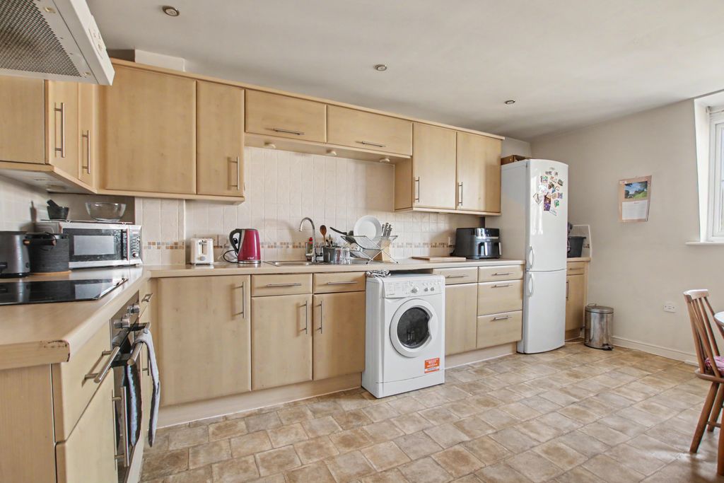 Property photo 3 of 8 Img_0192
