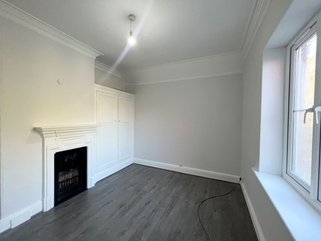 Property photo 3 of 6 View