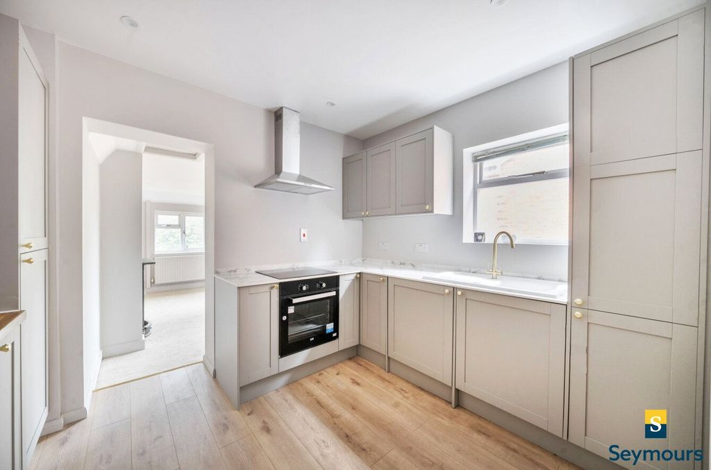 Property photo 1 of 15 Kitchen
