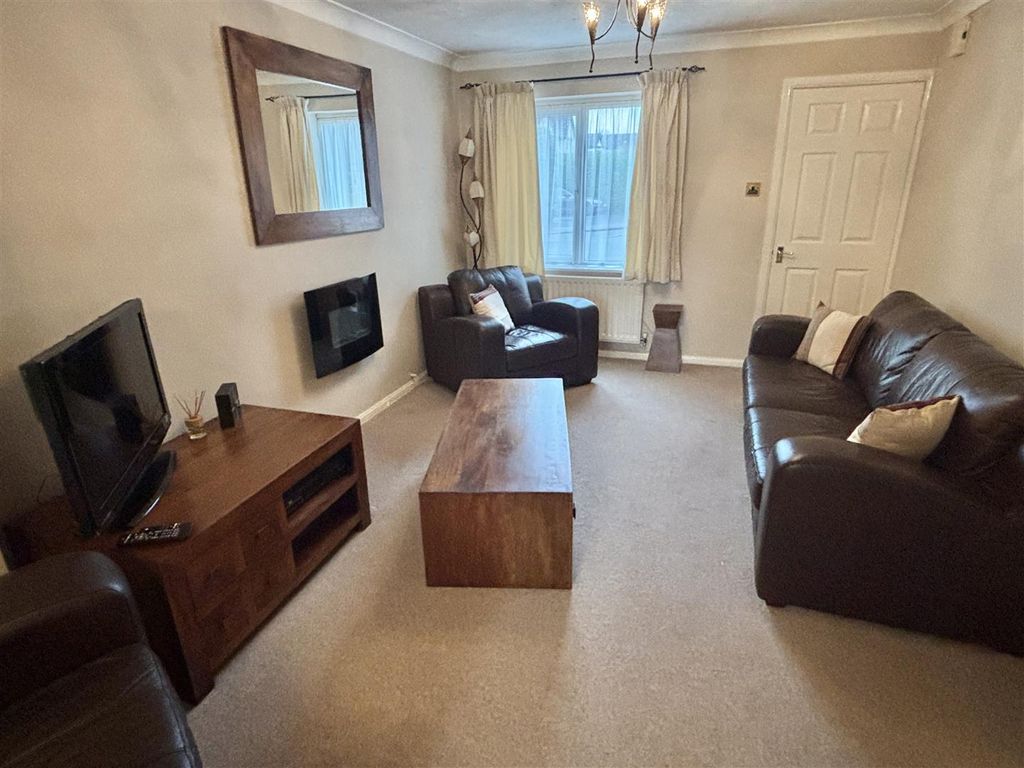 Property photo 2 of 15 Img_2122.Jpg