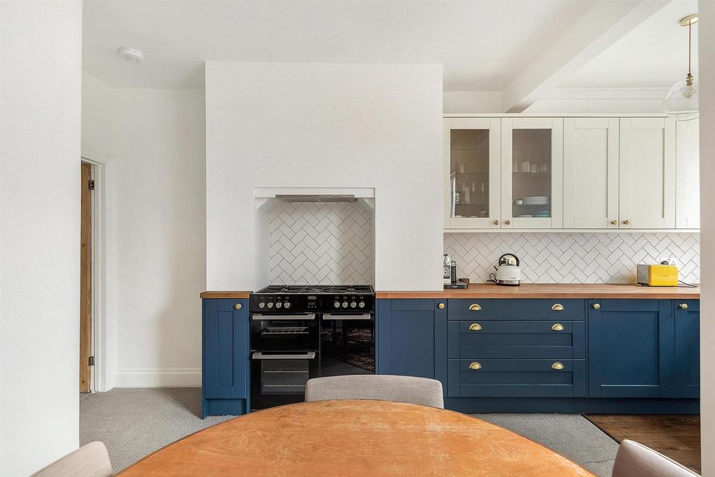 Property photo 2 of 26 015.Jpg