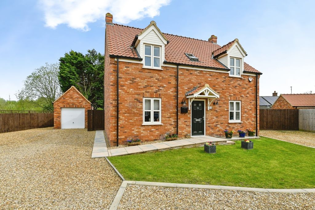 Property photo 1 of 23 Pbox-Img.Jpg