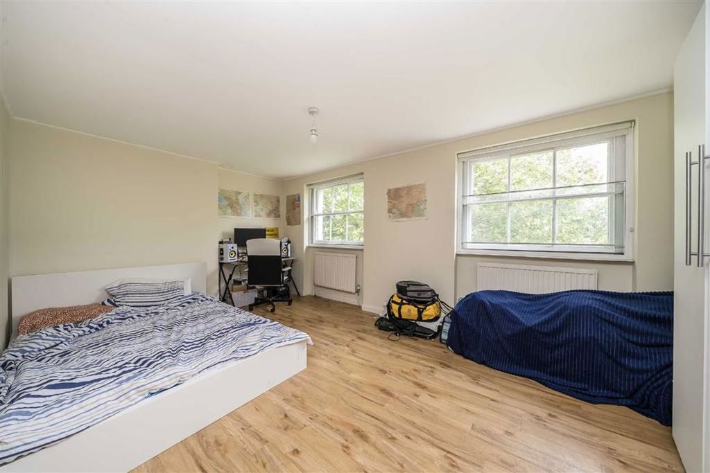 Property photo 2 of 4