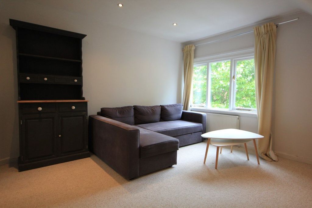 Property photo 2 of 6 Picture No. 01