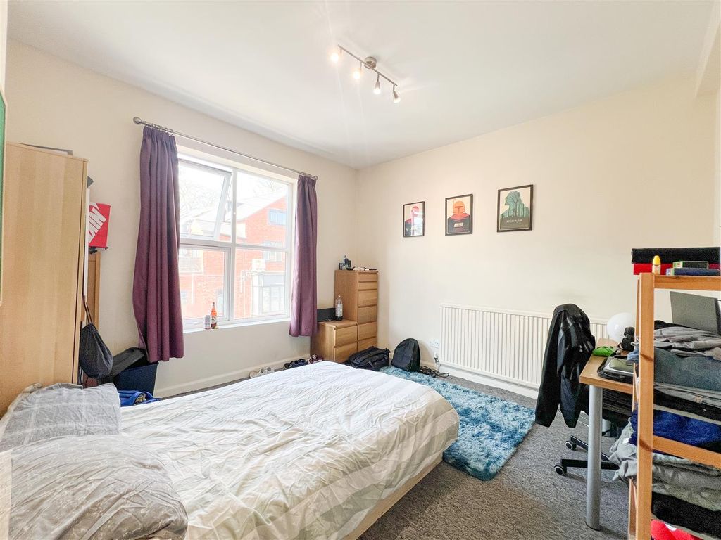 Property photo 2 of 8 Img_5594.Jpg