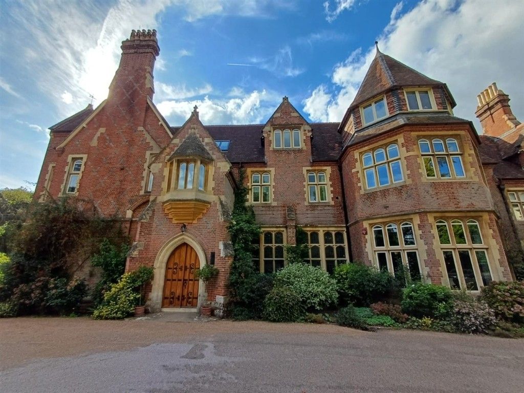 Property photo 1 of 19