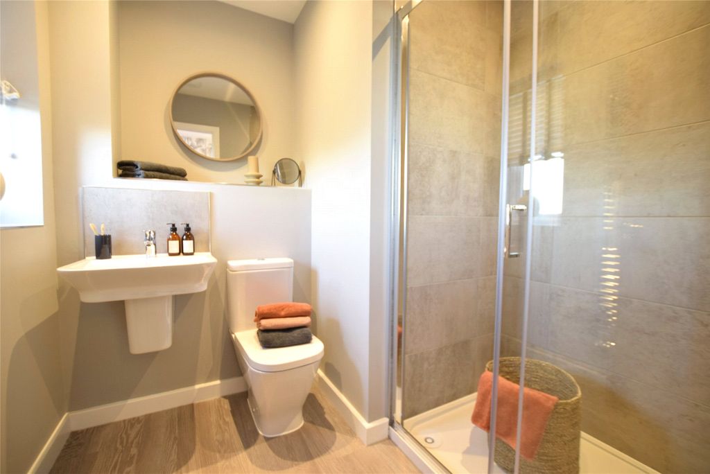 Property photo 2 of 15 Picture No. 05