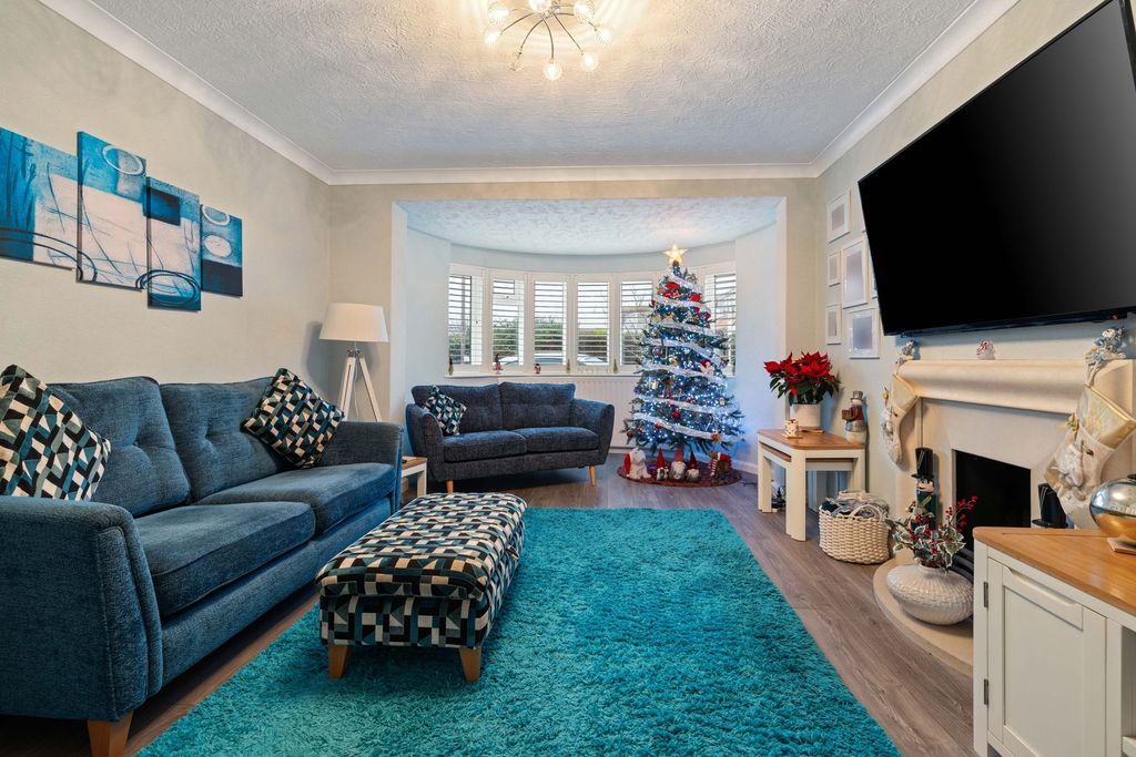 Property photo 2 of 24 Living Room