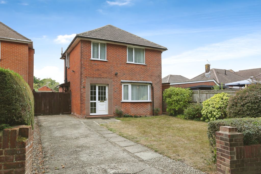 Property photo 1 of 20
