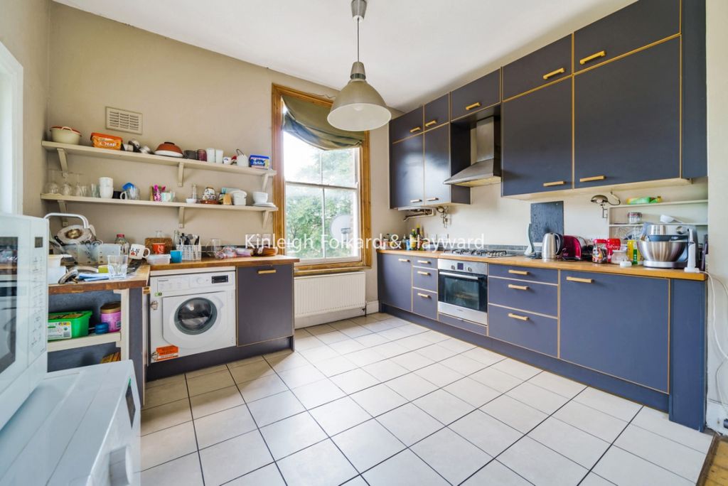 Property photo 1 of 7 0F55B897-3541-449F-8