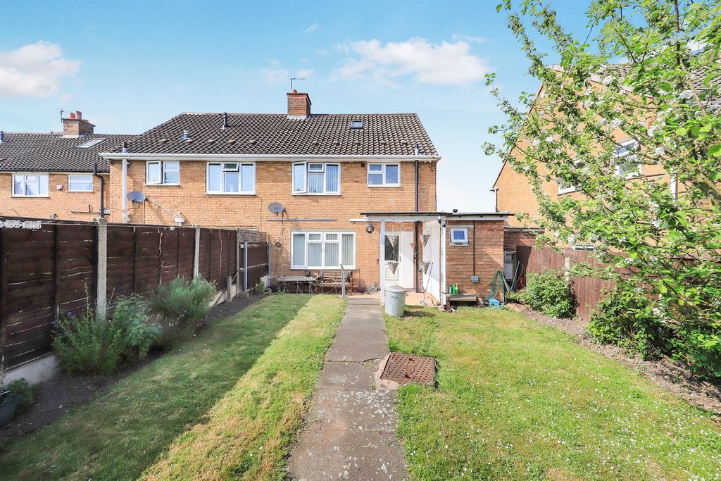 Property photo 2 of 17