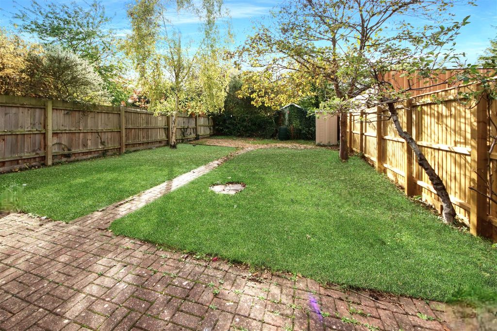 Property photo 2 of 13 Img_5022.Jpg