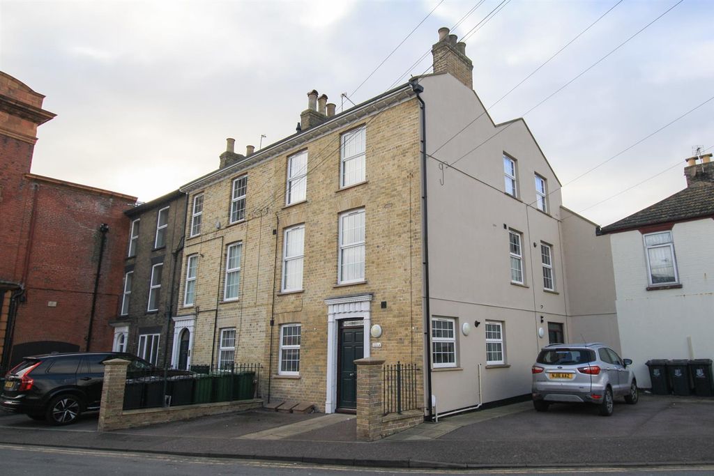 Property photo 1 of 6 Img_1935.Jpg