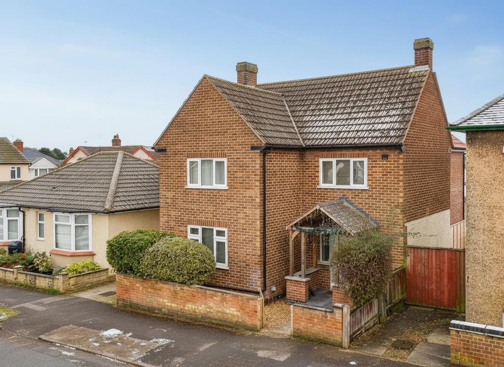 Property photo 1 of 42 Shelley.Jpg