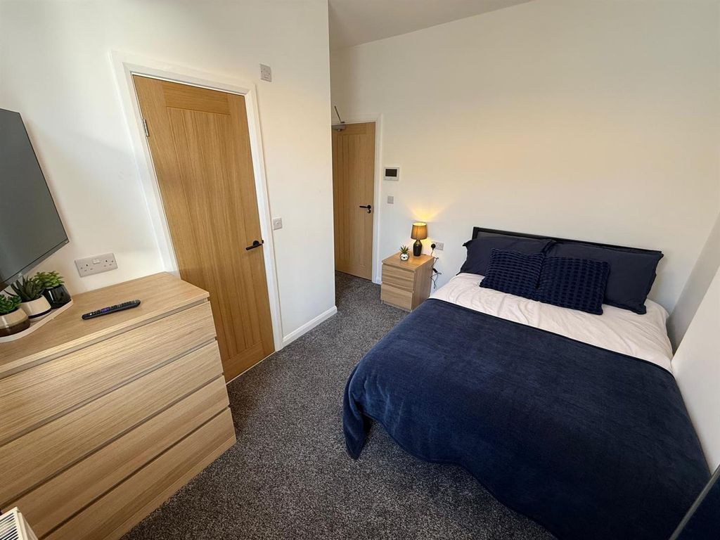 Property photo 2 of 11 Rm 2 66 1.Jpeg