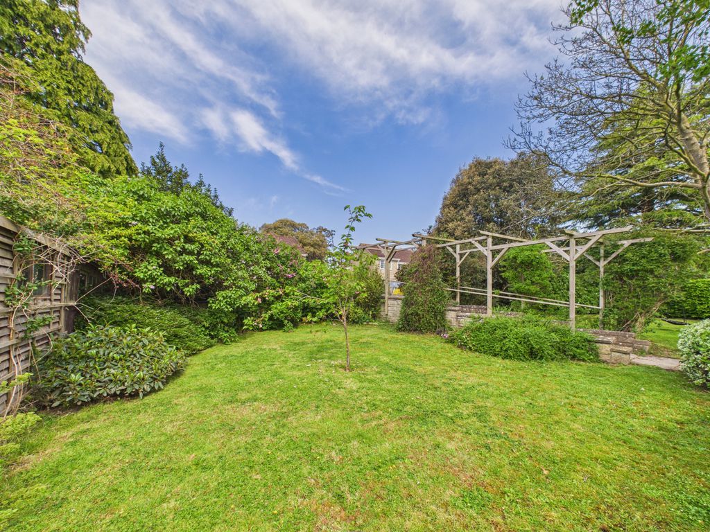 Property photo 2 of 32 Photo 6