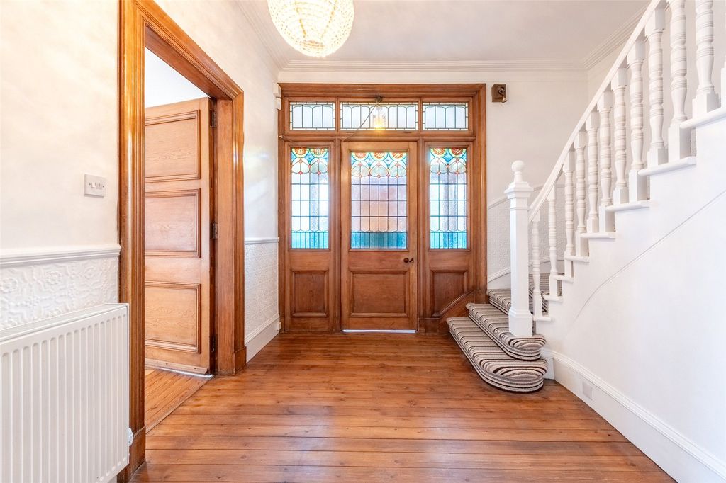 Property photo 2 of 51 Rubislaw Den N 2