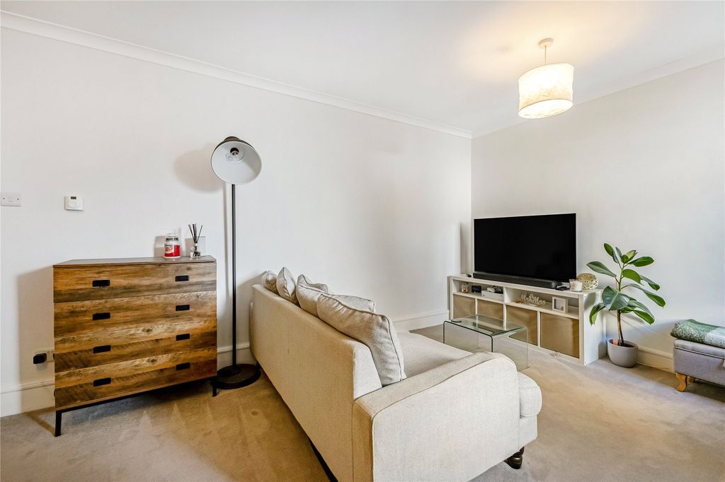 Property photo 2 of 15 Picture No. 03
